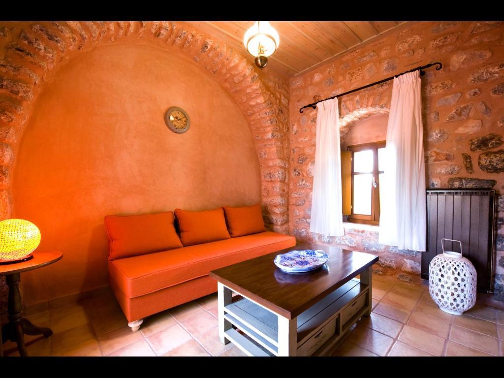 Aparthotel Arapakis Historic Castle Pírgos Dhiroú Pokoj fotografie